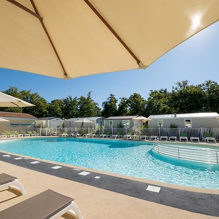 Camping Les Chevrefeuilles Royan Ngoại thất bức ảnh