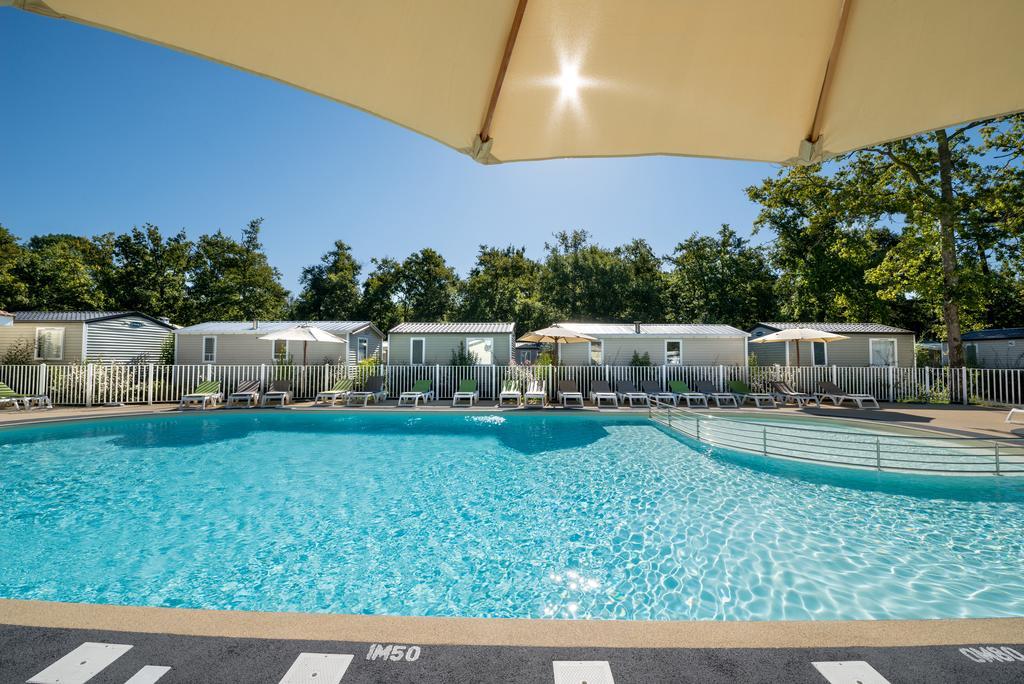 Camping Les Chevrefeuilles Royan Ngoại thất bức ảnh
